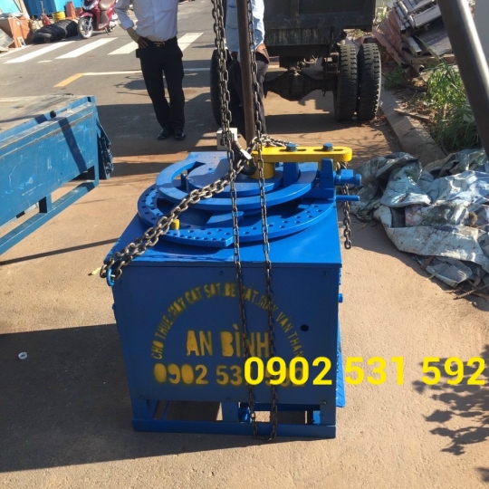 Máy Uốn Sắt 4