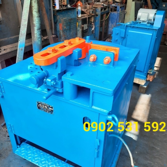 Máy uốn sắt TOZO  D25  Nhật Bản MUS01